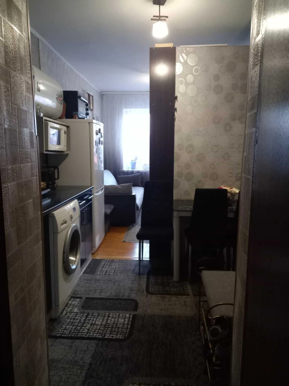 Продається затишна кімната-студія 18 м². Центр, вул. Європей