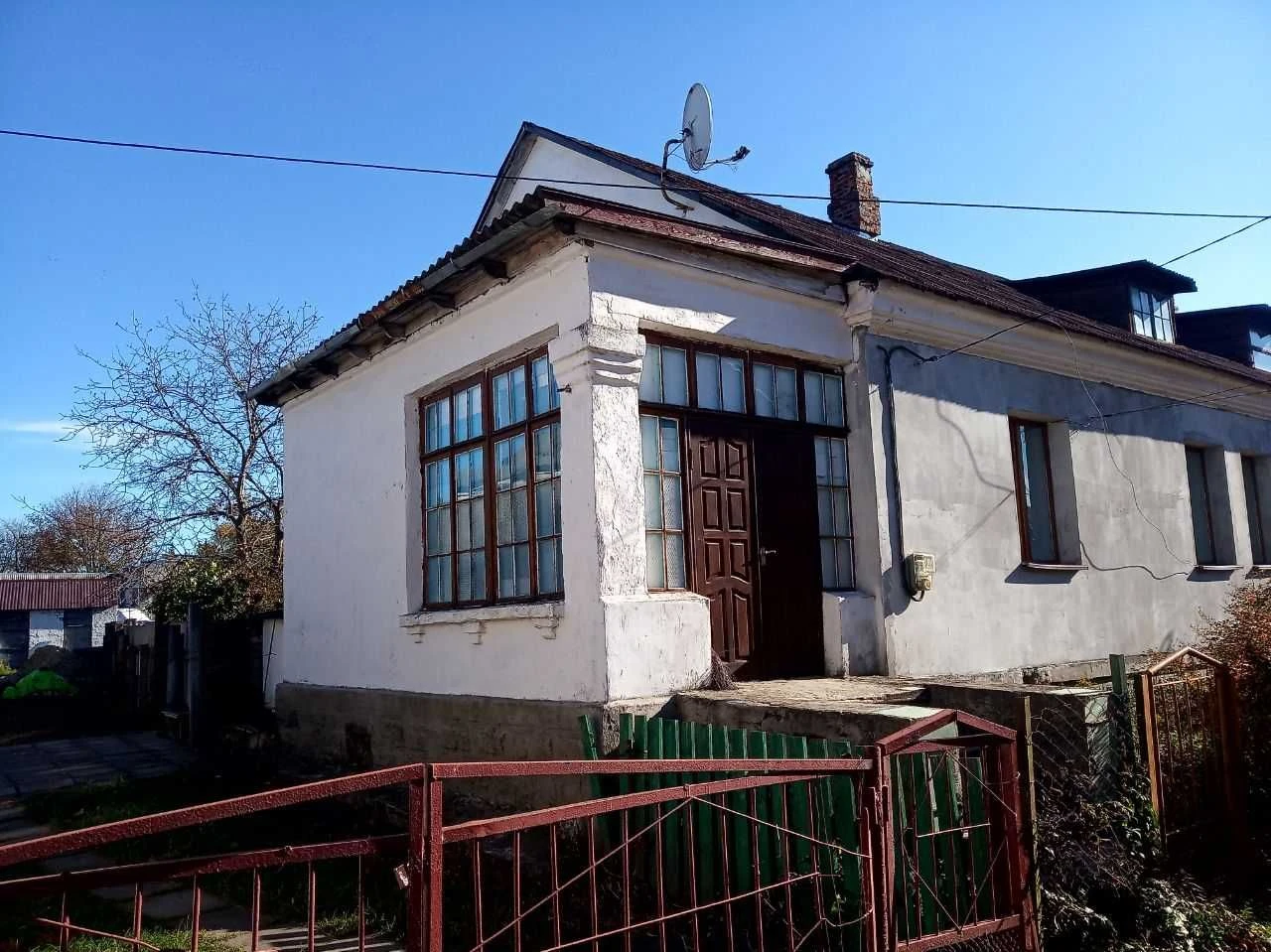 Продається будинок в центрі міста Сарни за адресою вул.Просв