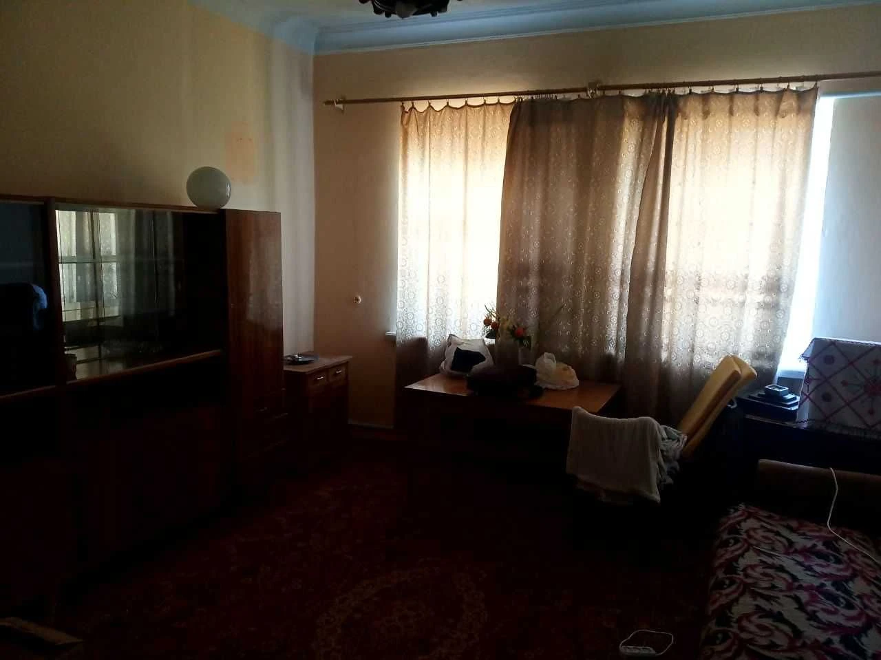 Продається будинок в центрі міста Сарни за адресою вул.Просв