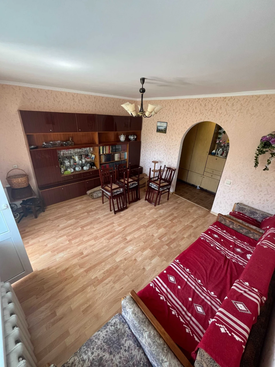 For sale: Three-room apartment