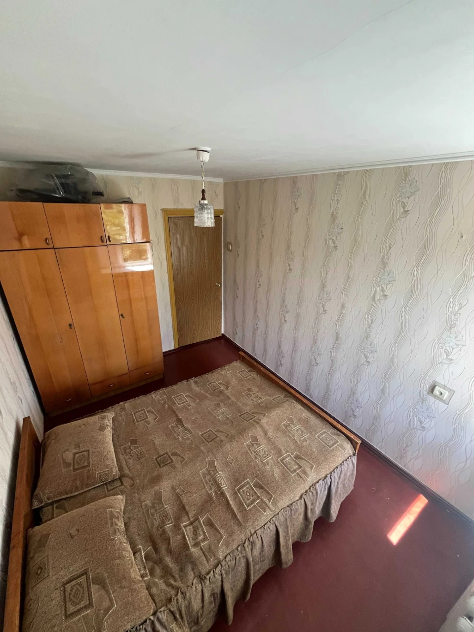 For sale: Three-room apartment