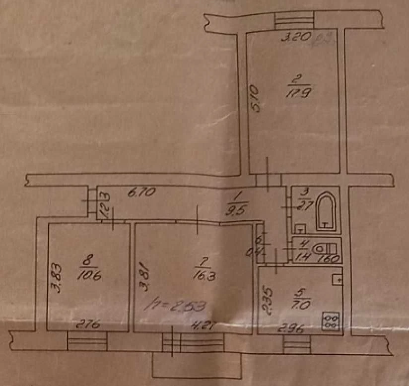 For sale: Three-room apartment
