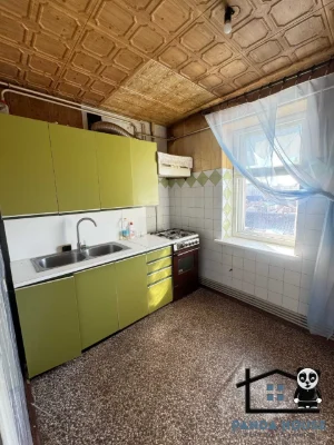 Продається 2-кімнатна квартира неподалік від центру міста