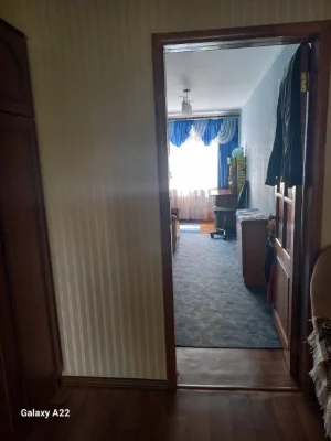 Продажа 2-комнатной квартиры на 2 этаже в центре
