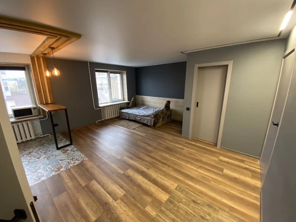 Selling 2-room apartment in the center of Gluhiv, Tereche Street