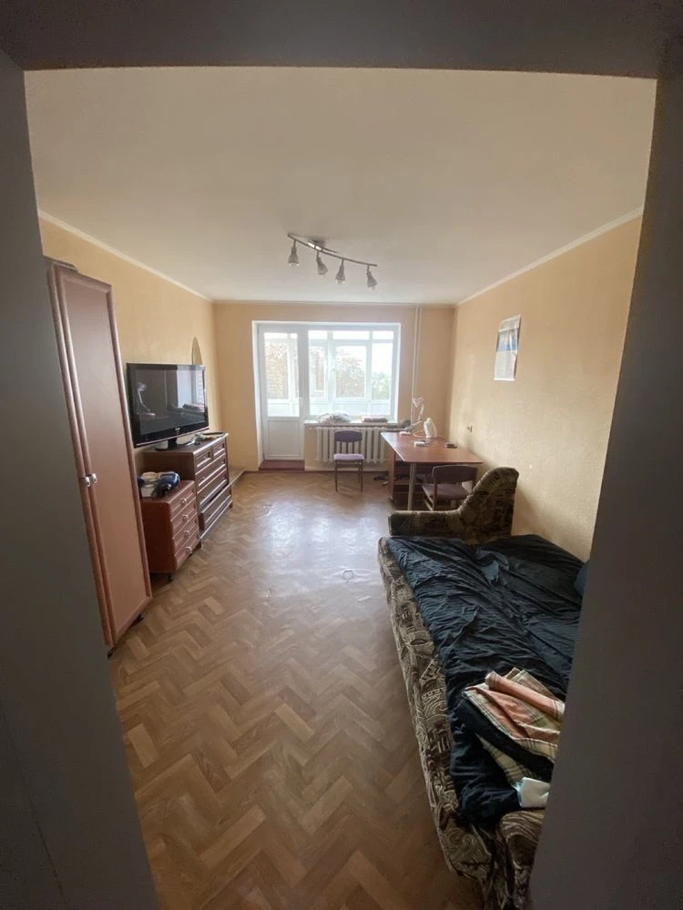 Selling 2-room apartment in the center of Gluhiv, Tereche Street
