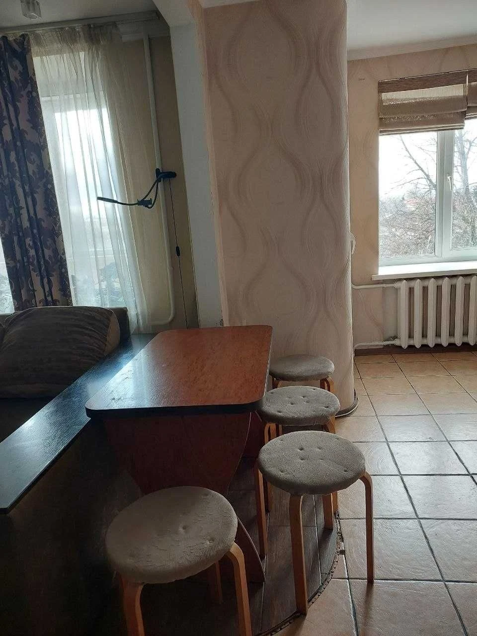 Продается трехкомнатная квартира площадью 63,4 кв