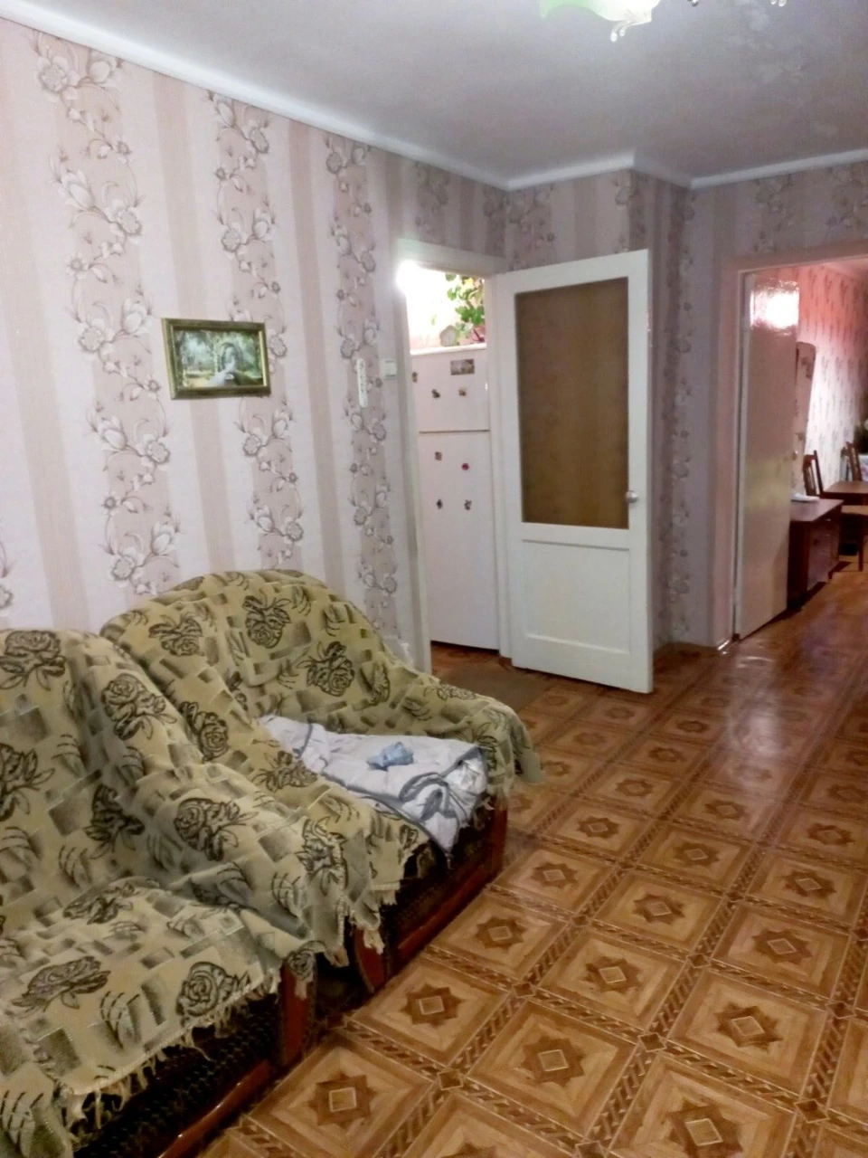 продам 2-кімнатну квартиру район автовокзал