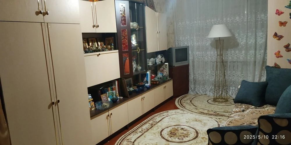 Продаж квартири на 2 поверсі . Конотоп. 2-х кімн. 47,4 кв.м