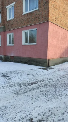 Продам 2-кімнатну квартиру-гуртожиток у м.Конотоп,район Загр