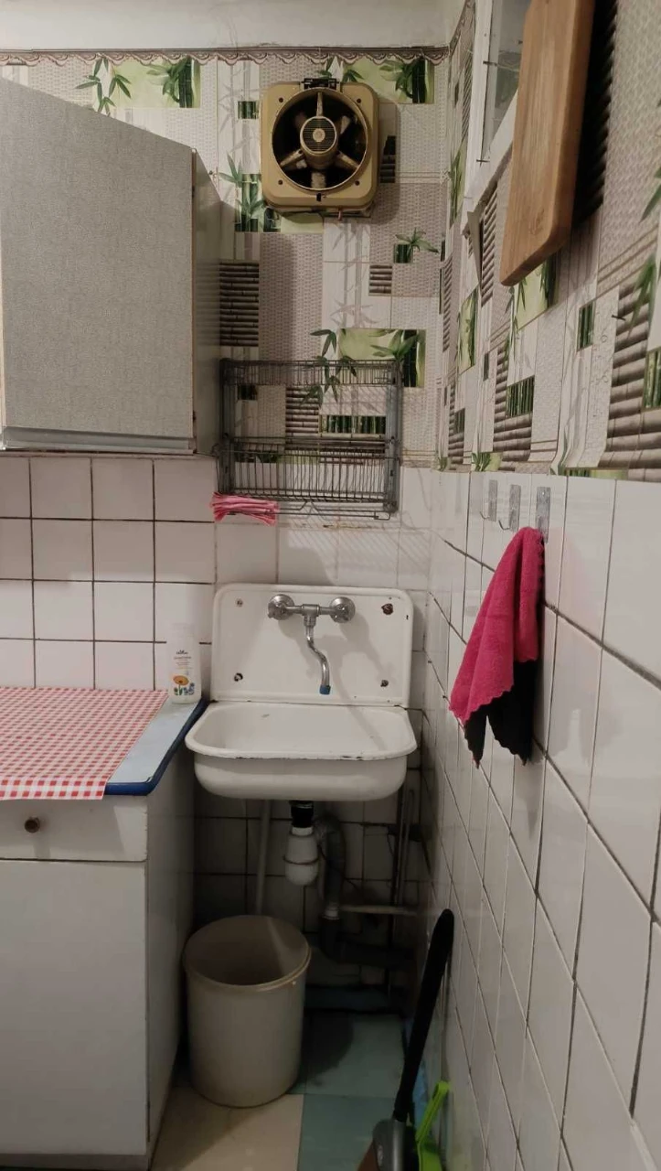 Продам квартиру 2х кімнатну в центрі міста