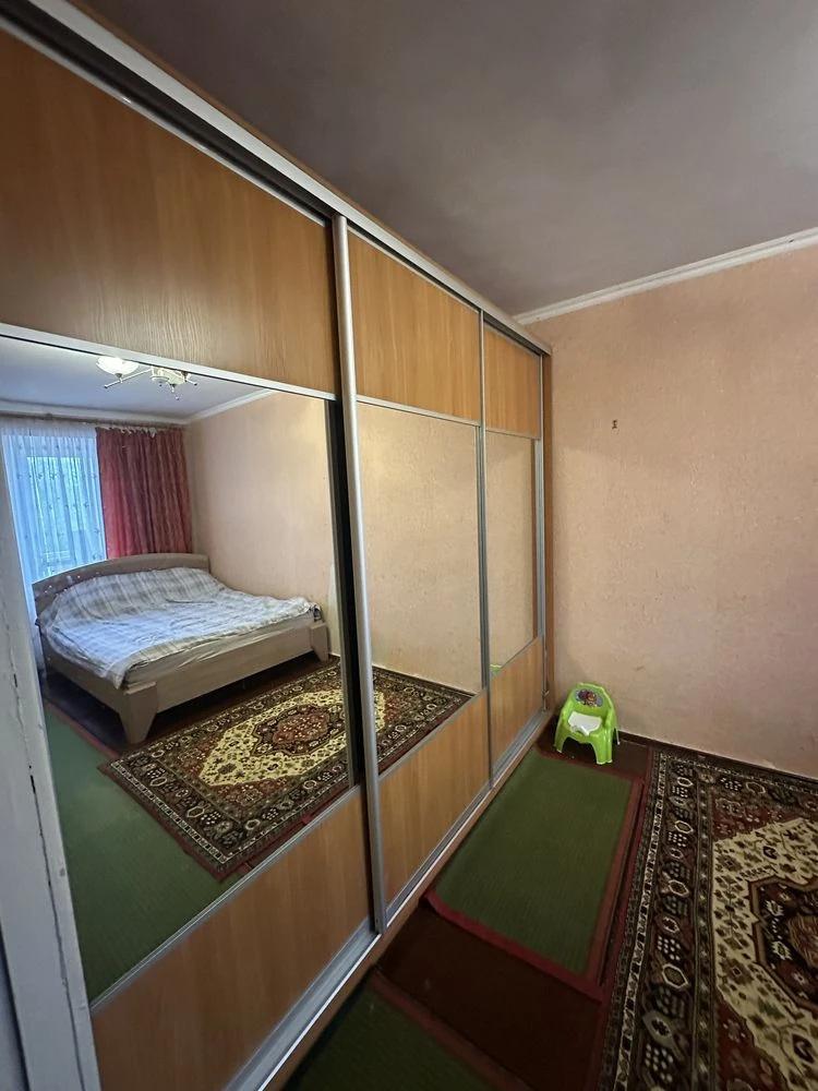 Продам 3х кімнатну квартиру