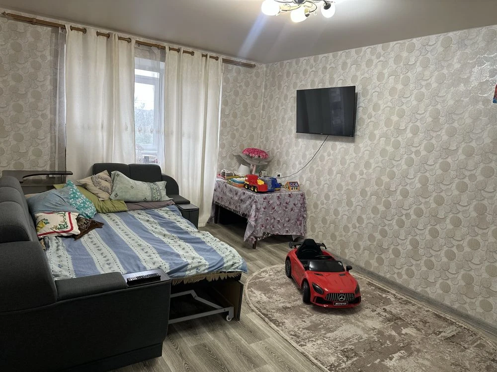 Продам 3х кімнатну квартиру