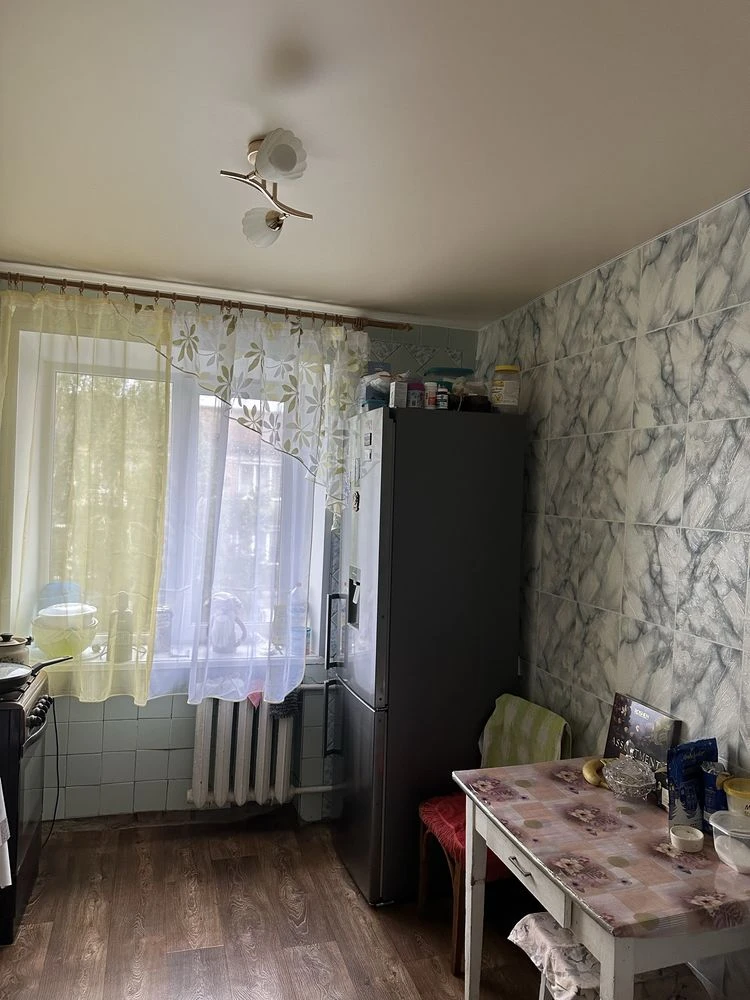 Продам 3х кімнатну квартиру