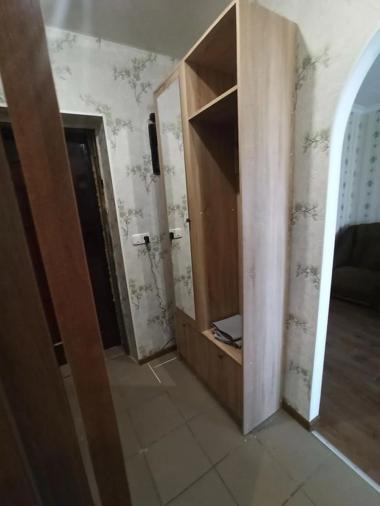 Продам однокімнатну квартиру в центрі міста