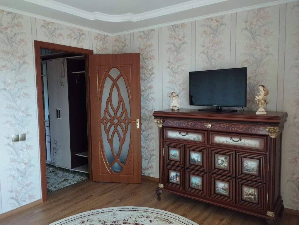 Продам квартиру в центре (Фонтан)