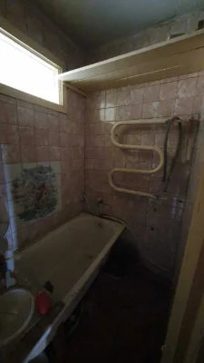 Продам 2х квартиру в районі спорттоварів.