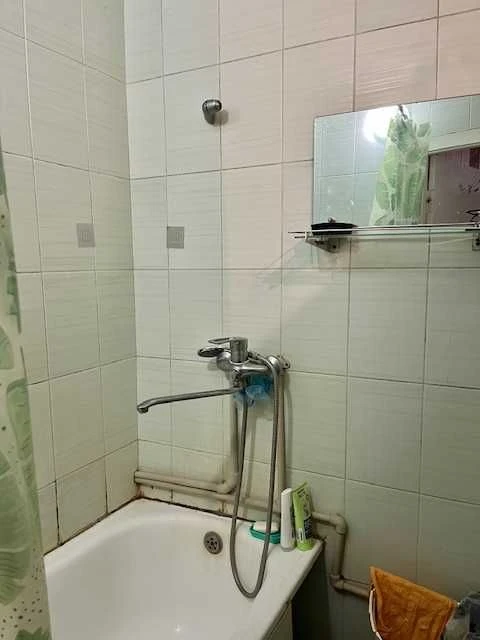 Продаж 2-к.квартири,район "Порт",вул.Петлюри,13