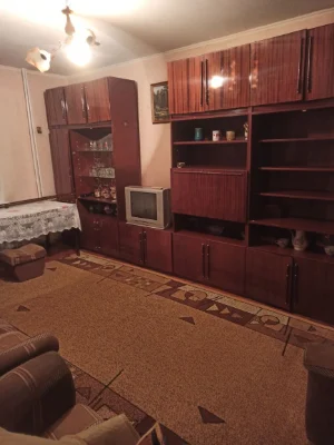 Продам 3-х кімнатну квартиру