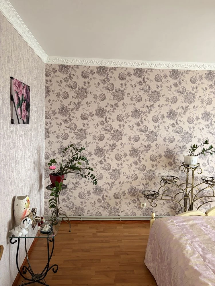 Продаж квартири м.Конотоп 80м 4-х кімнатна