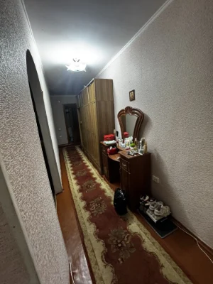 Продам квартиру 3 кімнатна