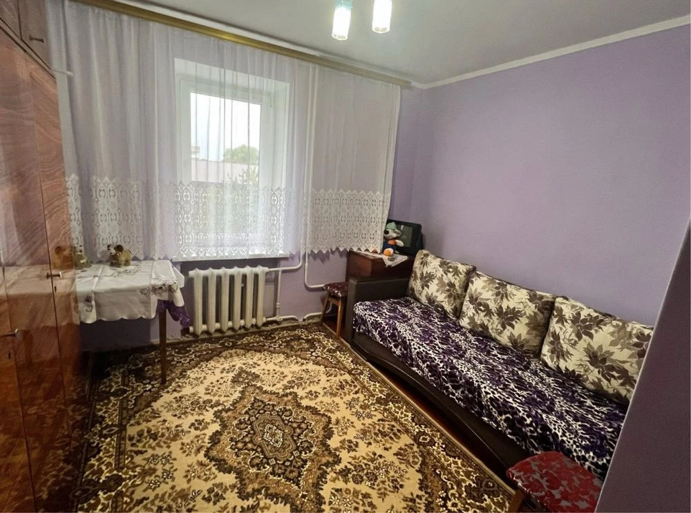 Продам квартиру 3 кімнатна