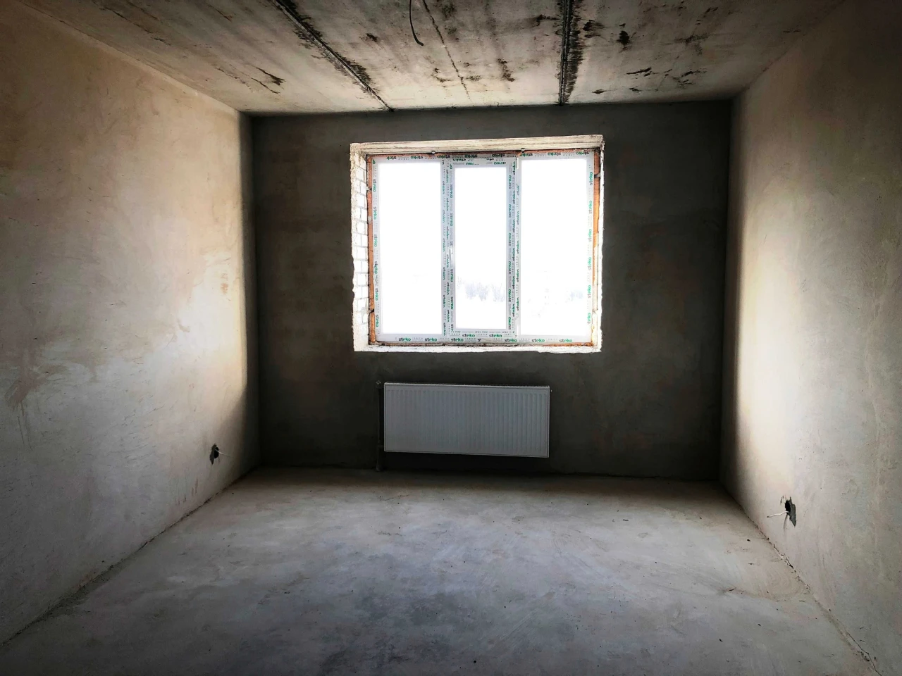 Продам 2 к. квартиру,в центрі міста, вул.Успенсько-Троїцька,