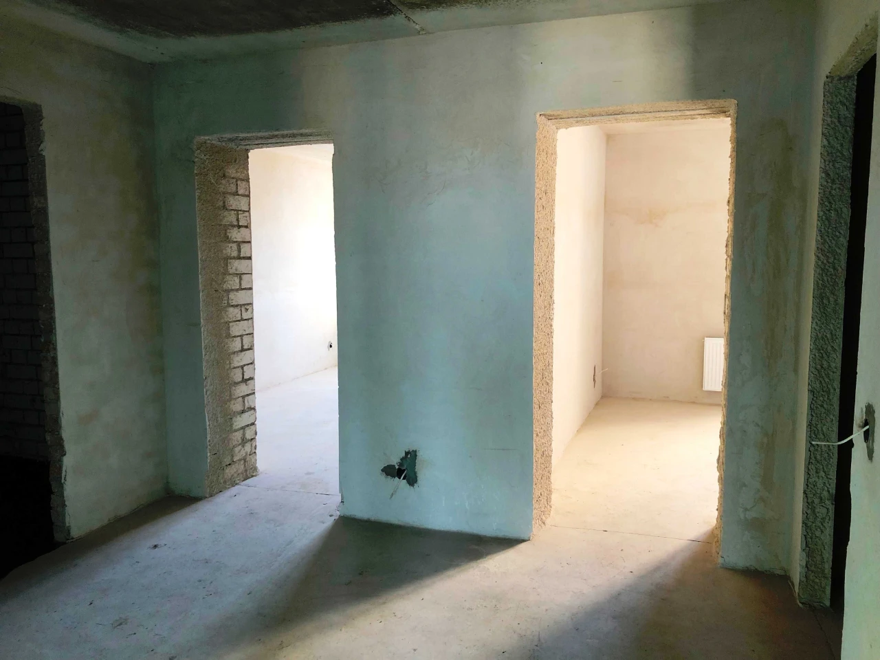 Продам 2 к. квартиру,в центрі міста, вул.Успенсько-Троїцька,