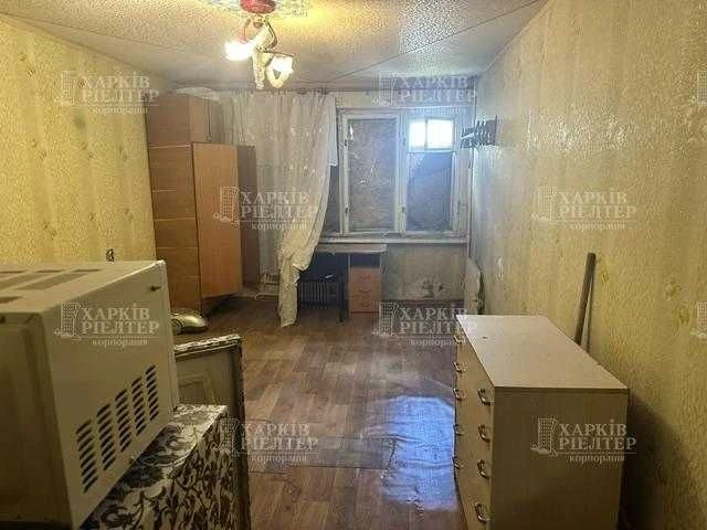 D1Q I am selling a guesthouse near the Zavodska metro station, Georgiy Tara St.