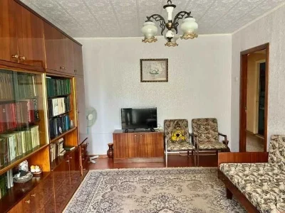 Продаж 3 к. квартири,р-н "Порт",4-й пров.Успенсько-Троїцької
