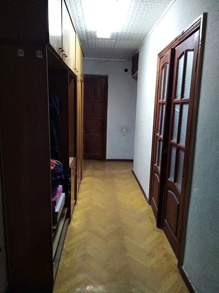 Квартира трьох кімнатна