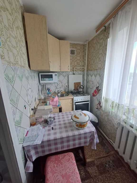 Продам або поміняю квартиру 1 кімнатна. Район мясокомбінату