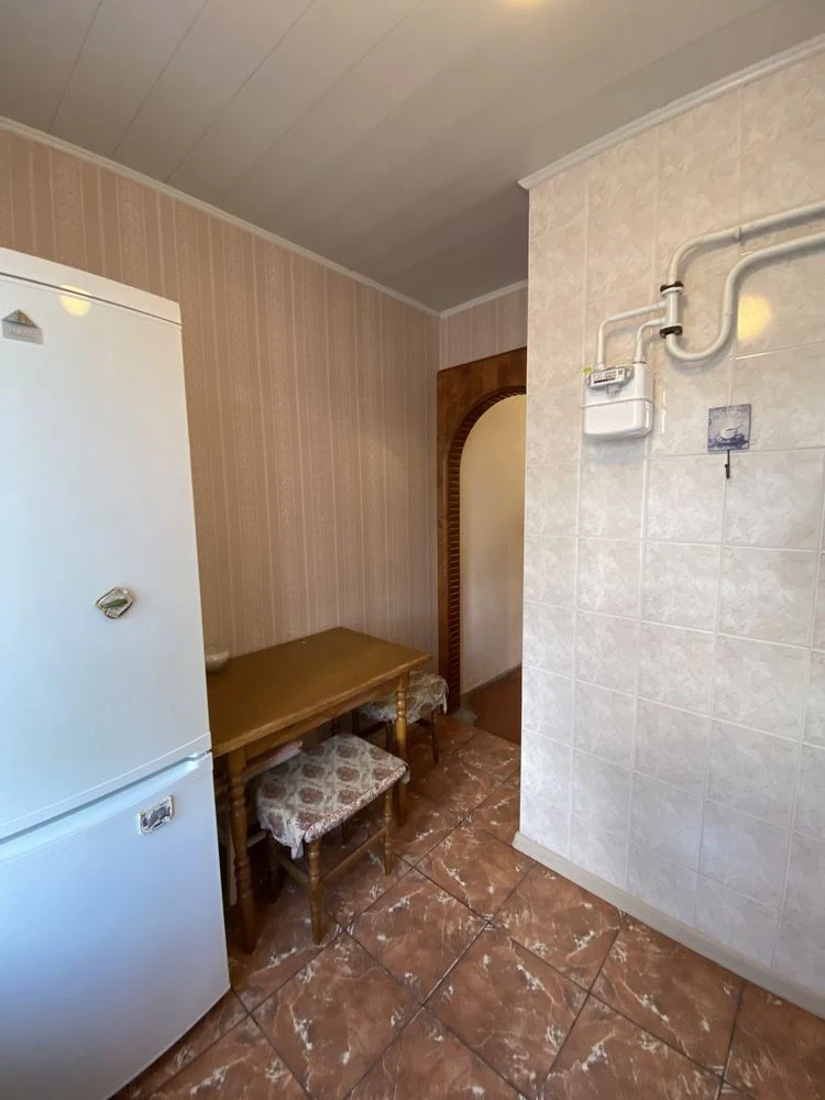 Продаж 2 х кім квар Сумська обл, Конотоп, вул Короленко 35