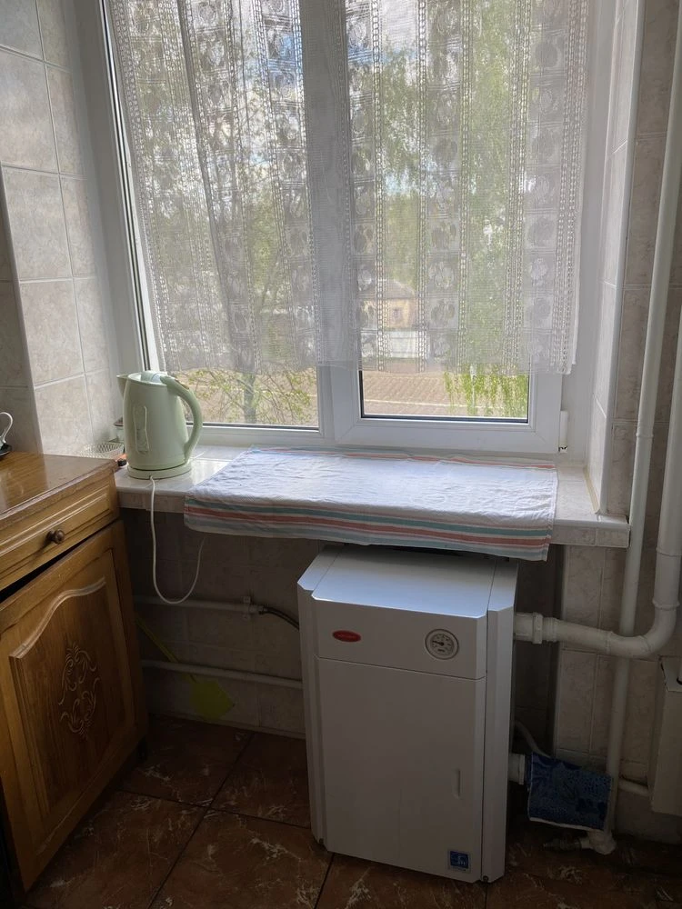 Продаж 2 х кім квар Сумська обл, Конотоп, вул Короленко 35