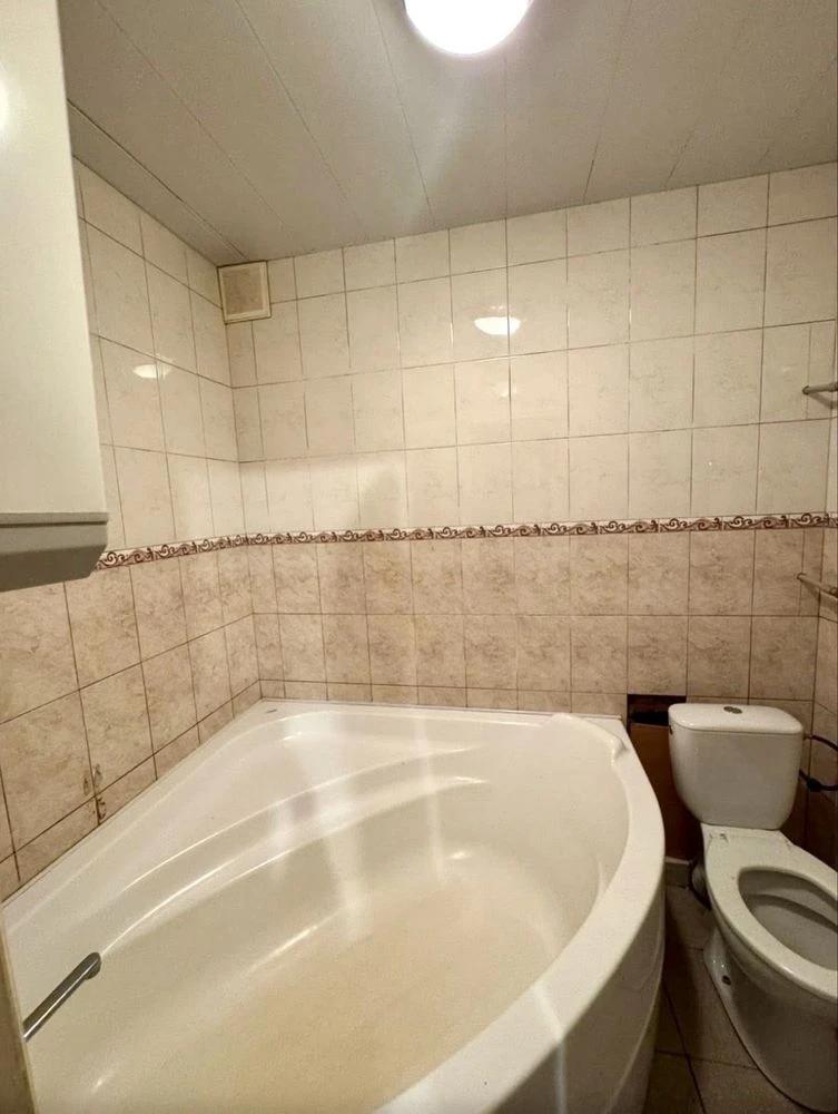 Продам квартиру 103 квадратних метрів
