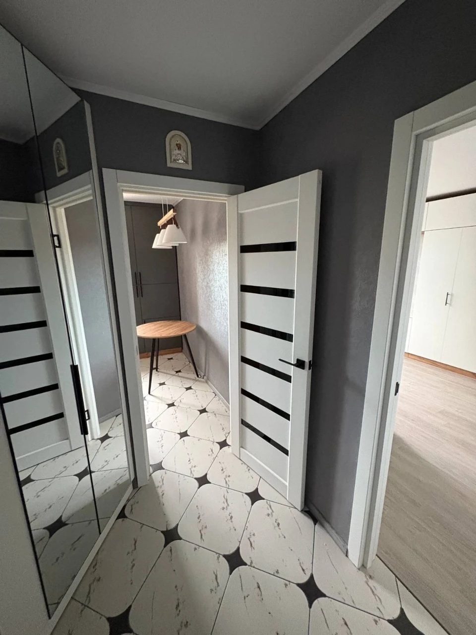 Продается квартира, улица Нововокзальная, 10