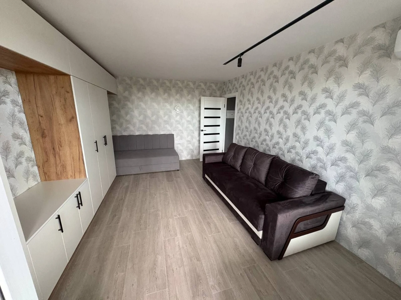 Продается квартира, улица Нововокзальная, 10