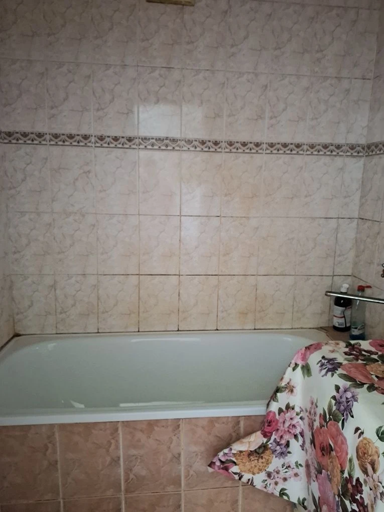 Продам квартиру з меблями
