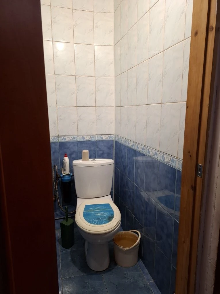 Продам квартиру з меблями