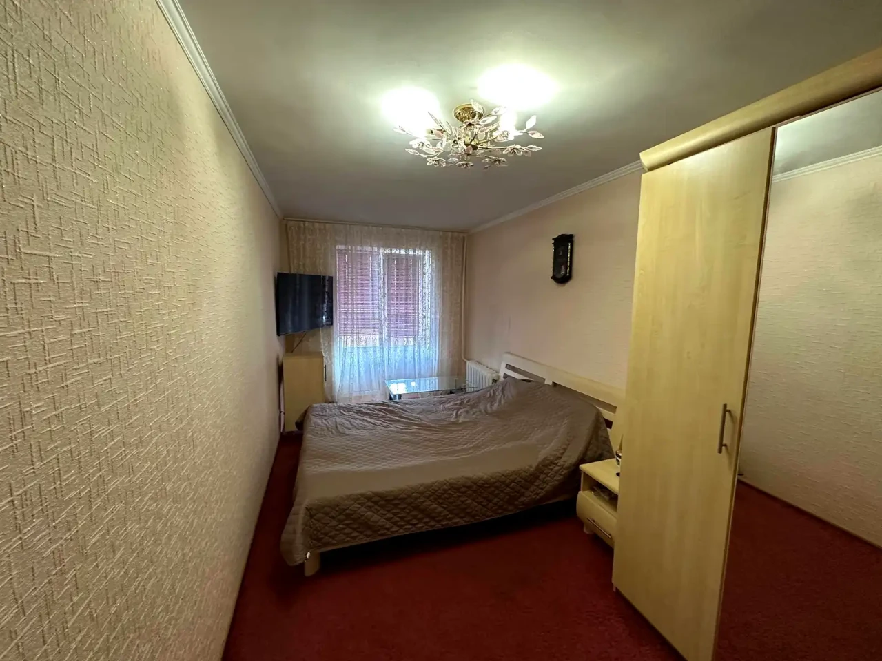 Продаж квартири 3-кімн. 59.6 м² 4/5 пов.