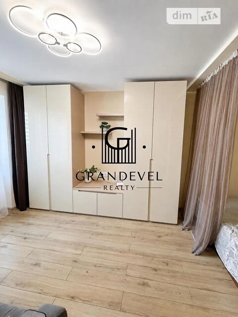 Sale of 1-room apartment 34 sq. m on Oleksandra Makhova 3 street • ID
