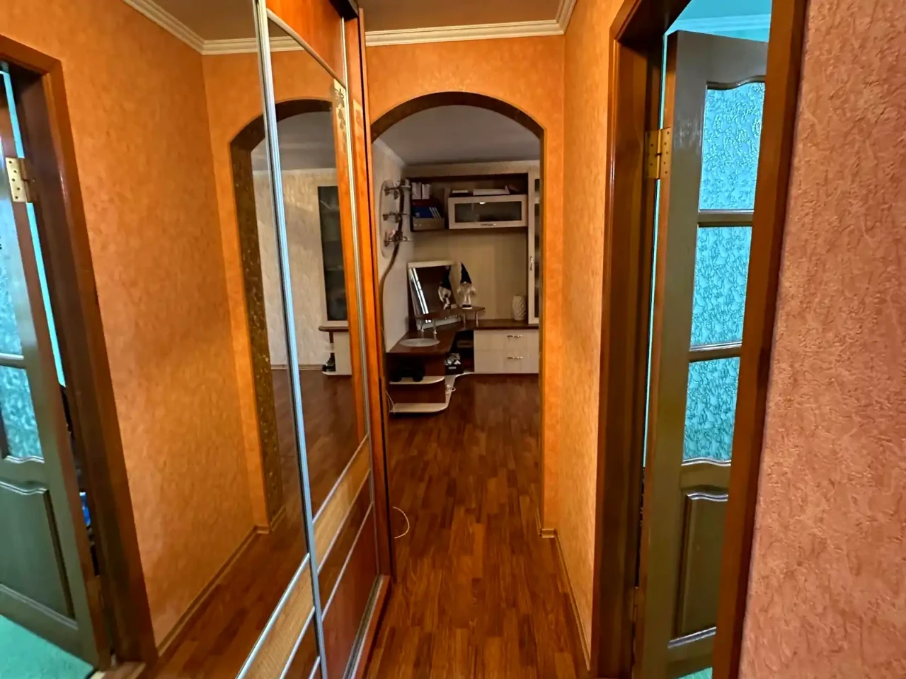 Продаж квартири 3-кімн. 59.6 м² 4/5 пов.