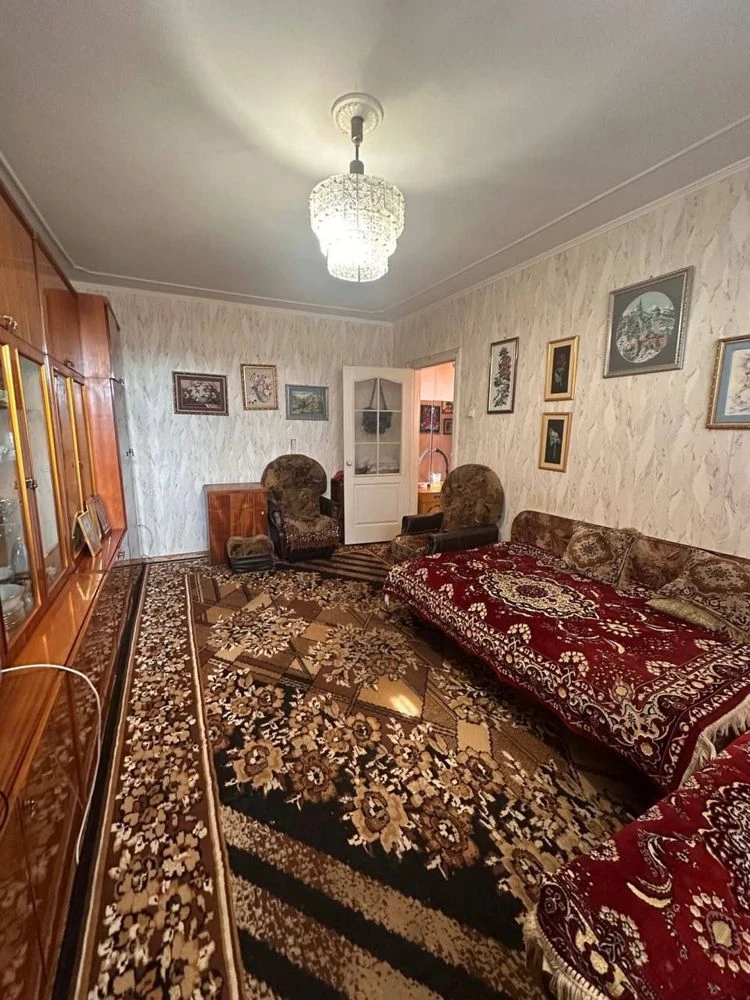 Продається 2 кімнатна квартира в місті Охтирка мікрорайон Да