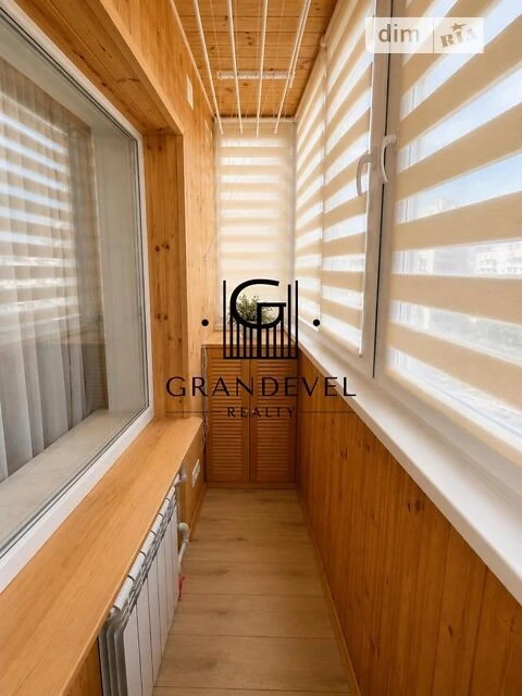 Sale of 1-room apartment 34 sq. m on Oleksandra Makhova 3 street • ID