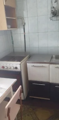 Продам 1к в розвиненому районі