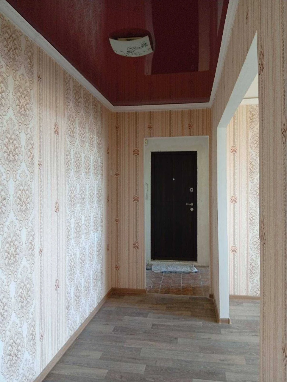 Продам 3-х кімнатну квартиру 64 м2