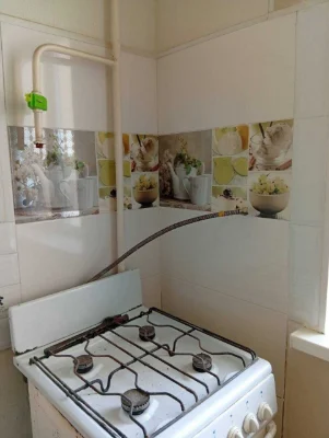 Продам 3-х кімнатну квартиру 64 м2