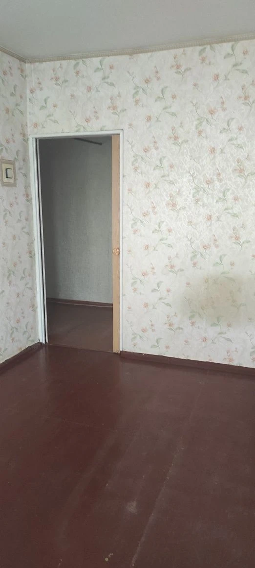 Продам 2 кім. квартиру