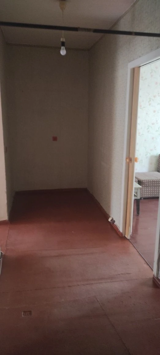 Продам 2 кім. квартиру
