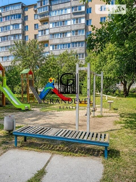 Sale of 1-room apartment 34 sq. m on Oleksandra Makhova 3 street • ID
